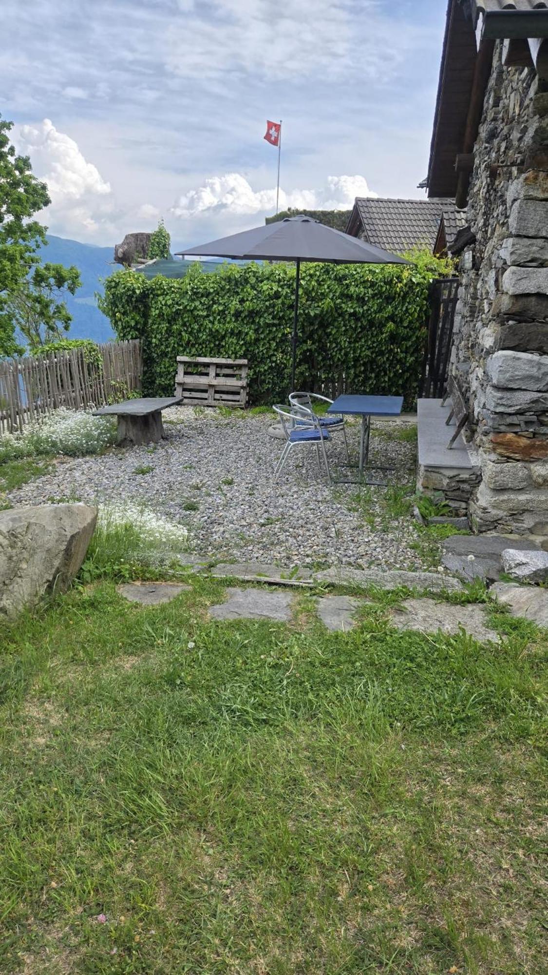 Casa Poiana Villa Ronco sopra Ascona Стая снимка